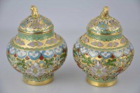 Coppia di piccole potiché cloisonné di prima metà ‘900