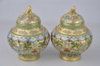 Coppia di piccole potiché cloisonné di prima metà ‘900