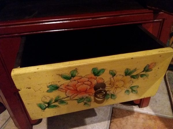 ANGOLIERA DECORATA CINA IN OLMO - immagine 3
