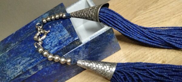 -25 % sconto Pregiata collana 47 fili in lapislazzuli naturale blu proveniente Afghanistan - immagine 3
