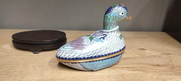 Scatola a forma di papera in cloisonné epoca metà ‘900 - immagine 3