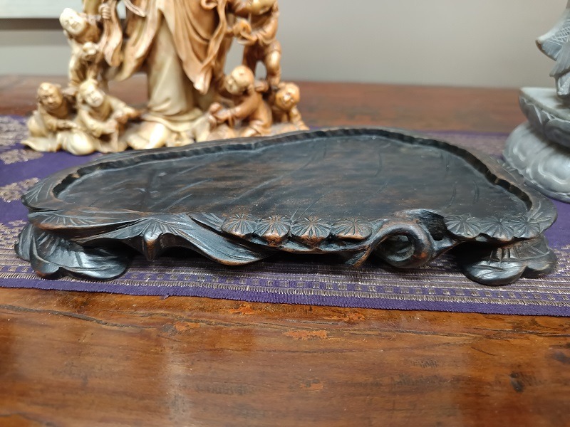 PI-03E Scultura in pietra saponaria Buddha Budai con bambini, primi'900 - immagine 7